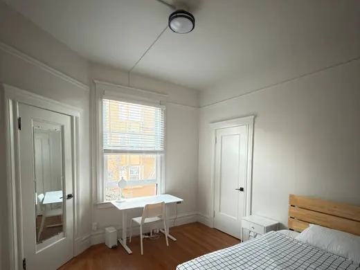 Unit 550: a private room with a standing desk